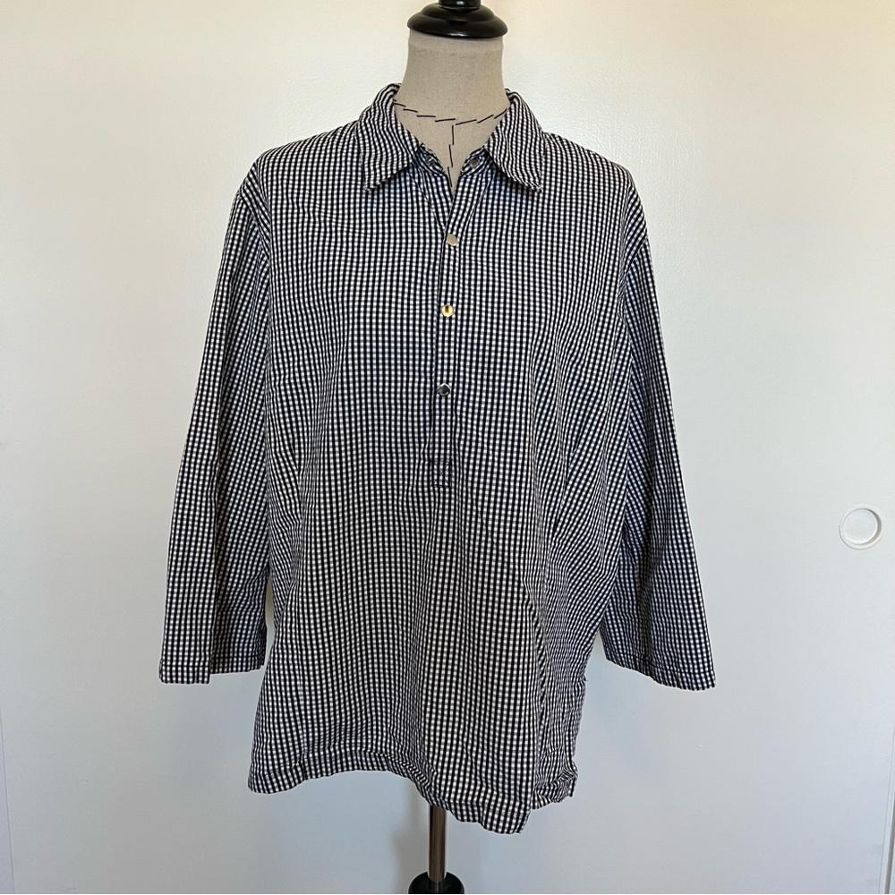 Liz Claiborne black and white checkered button down